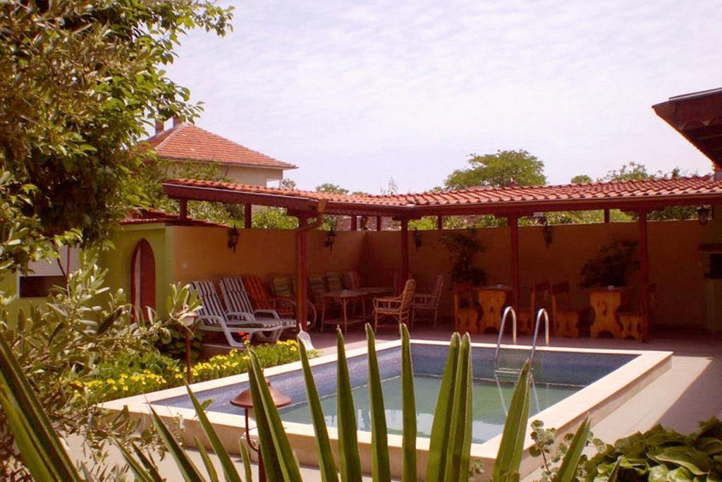 Guest House Yavorov チェルノモレツ エクステリア 写真
