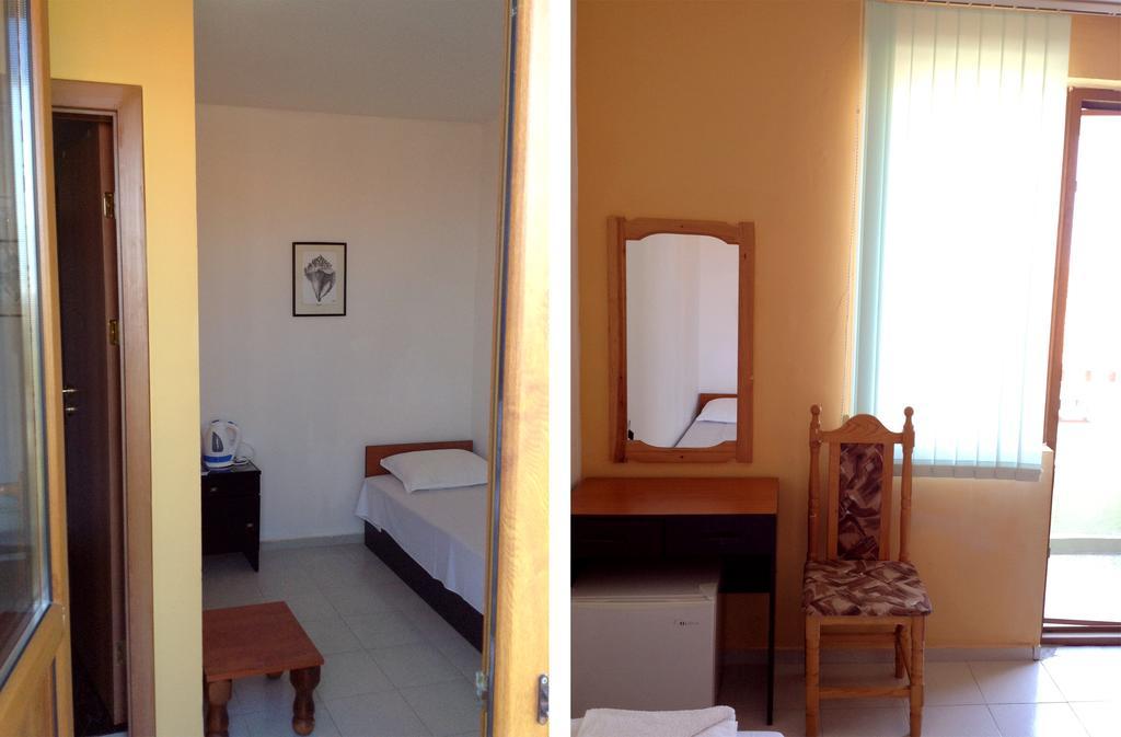 Guest House Yavorov チェルノモレツ 部屋 写真